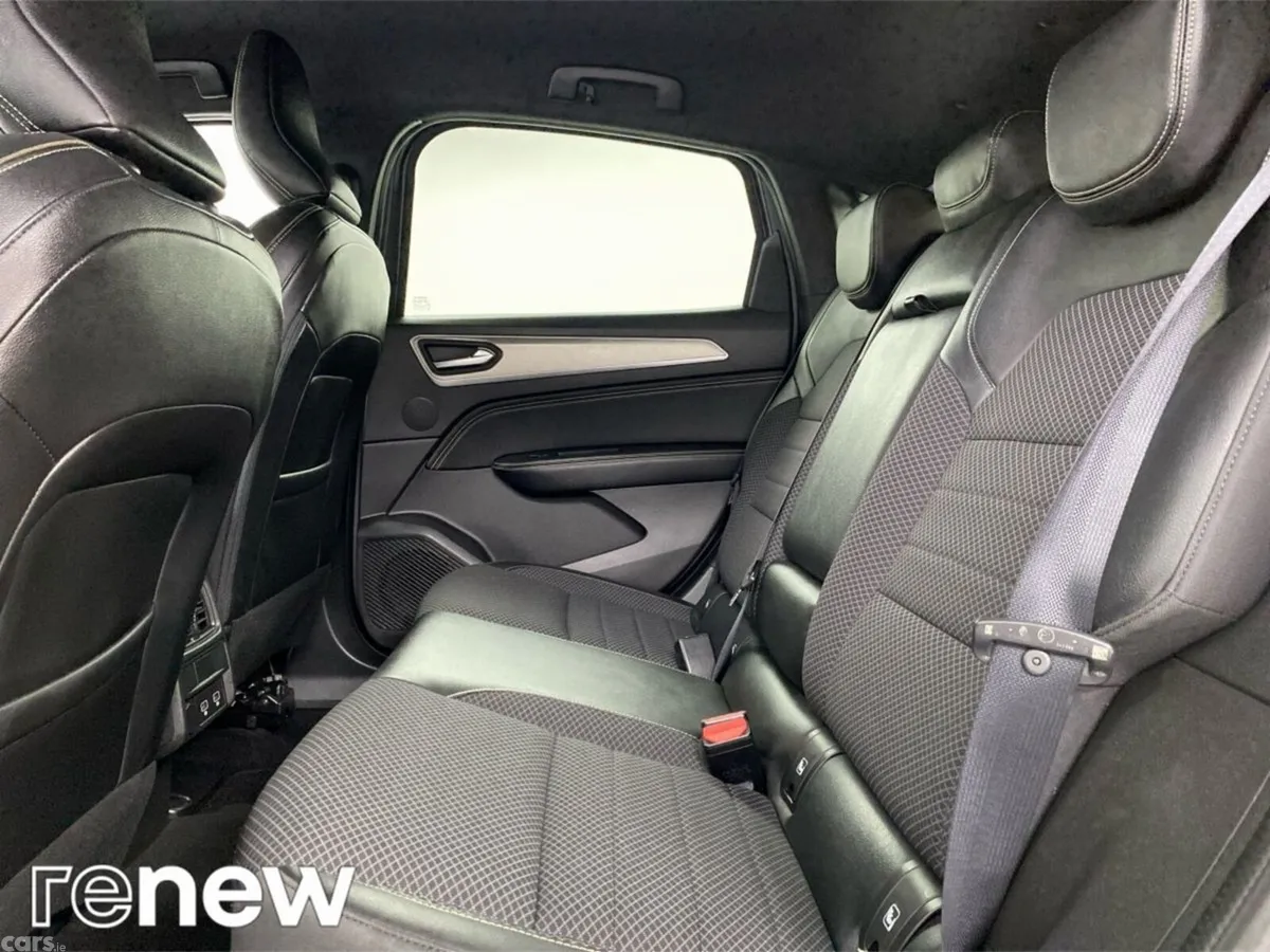 Renault Arkana Hatchback, Petrol Hybrid, 2025, Grey