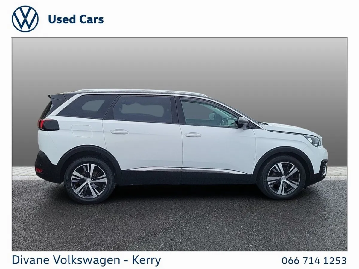 Peugeot 5008 MPV, Diesel, 2018, White