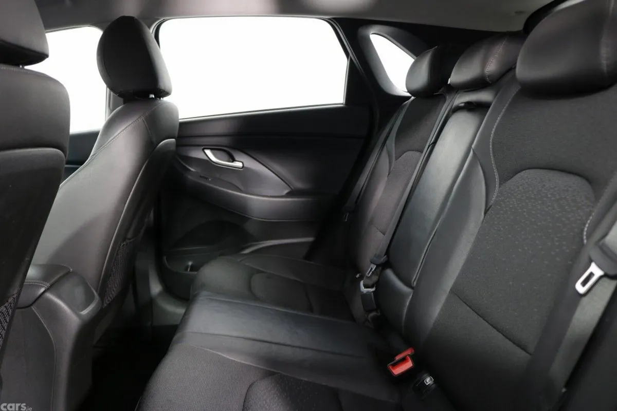 Hyundai i30 Hatchback, Petrol, 2019, Grey