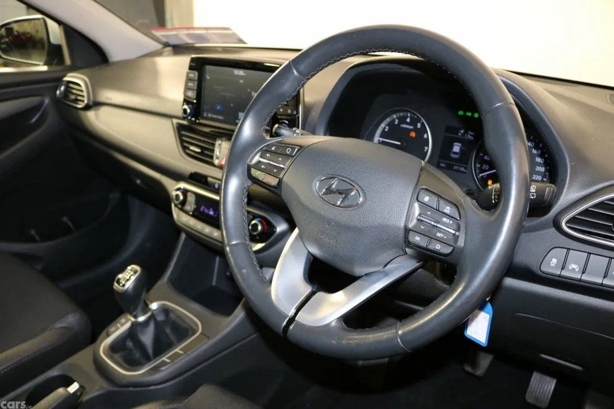 Hyundai i30 Hatchback, Petrol, 2019, Grey