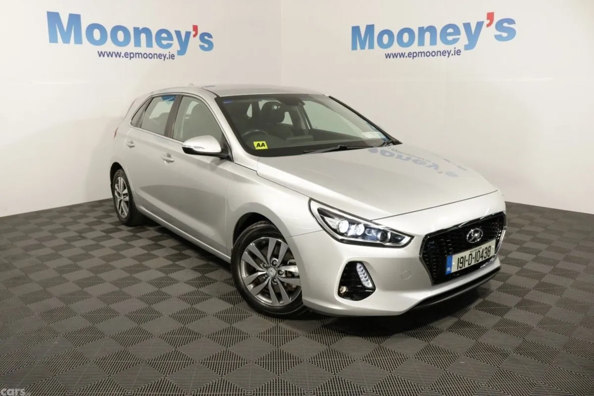 Hyundai i30 Hatchback, Petrol, 2019, Grey