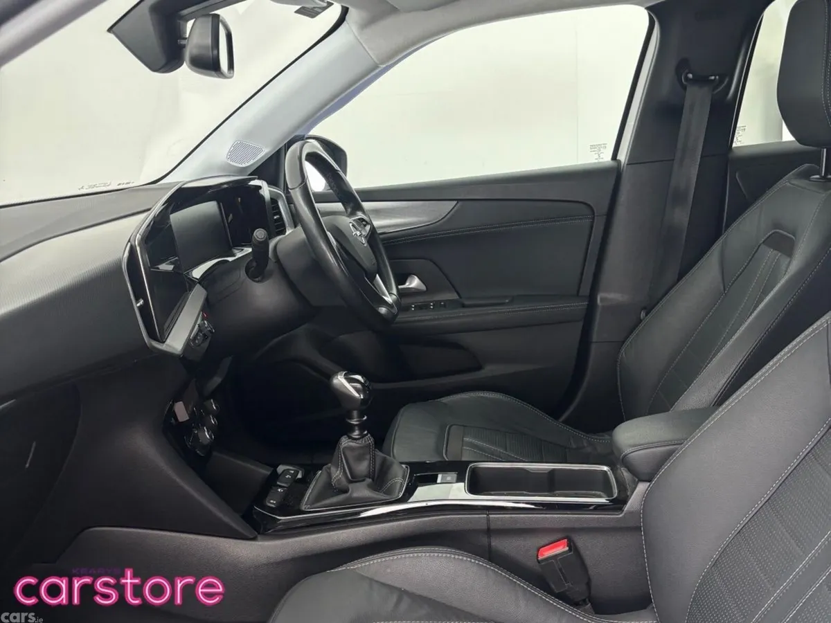 Opel Mokka SUV, Petrol, 2022, White