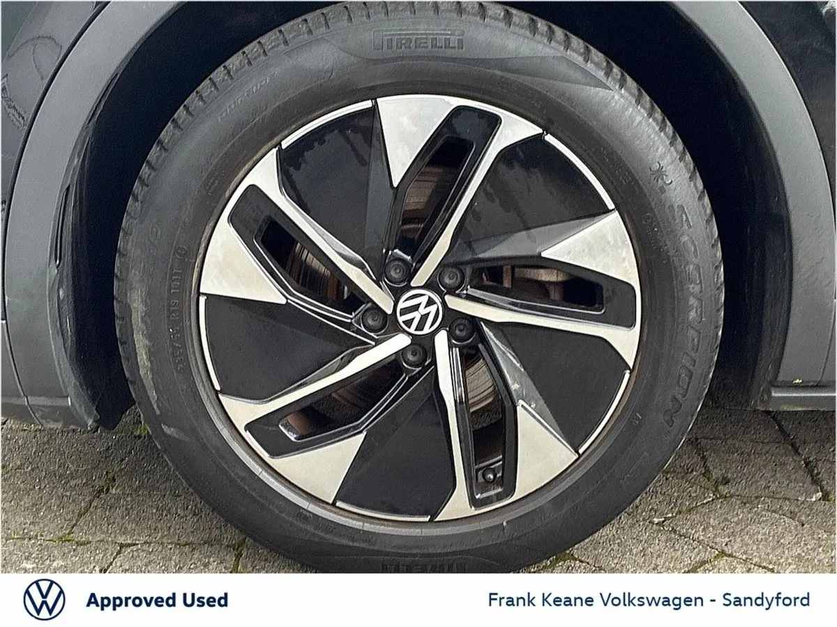 Volkswagen ID.4 Estate, Electric, 2023, Black