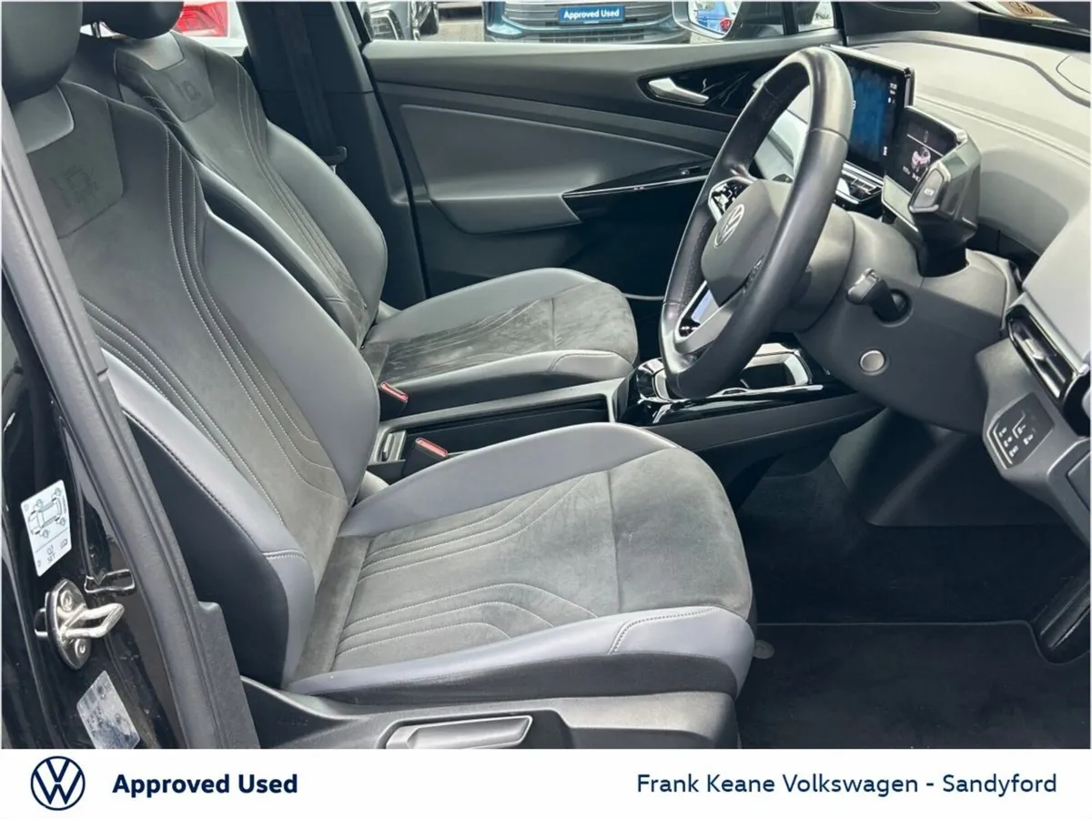 Volkswagen ID.4 Estate, Electric, 2023, Black