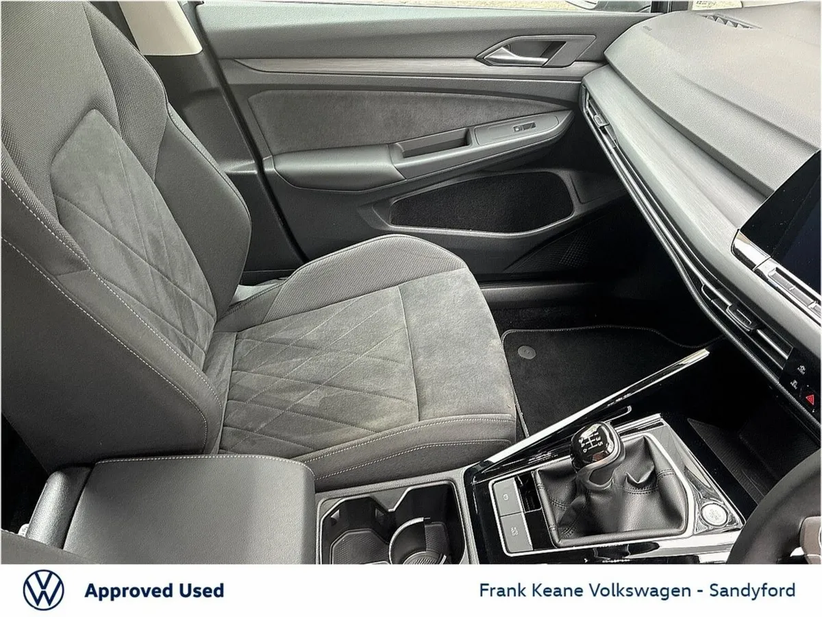 Volkswagen Golf Estate, Petrol, 2024, Grey