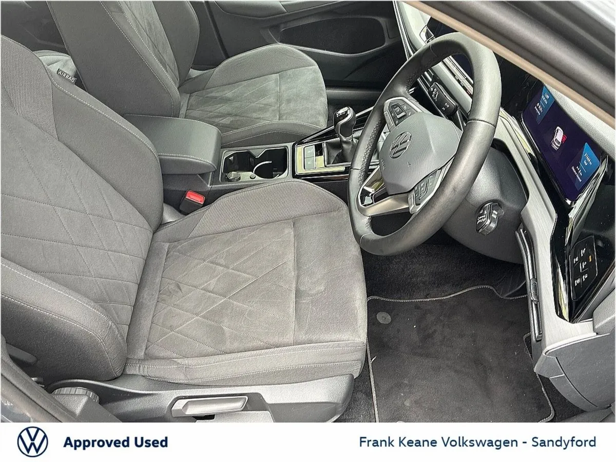 Volkswagen Golf Estate, Petrol, 2024, Grey