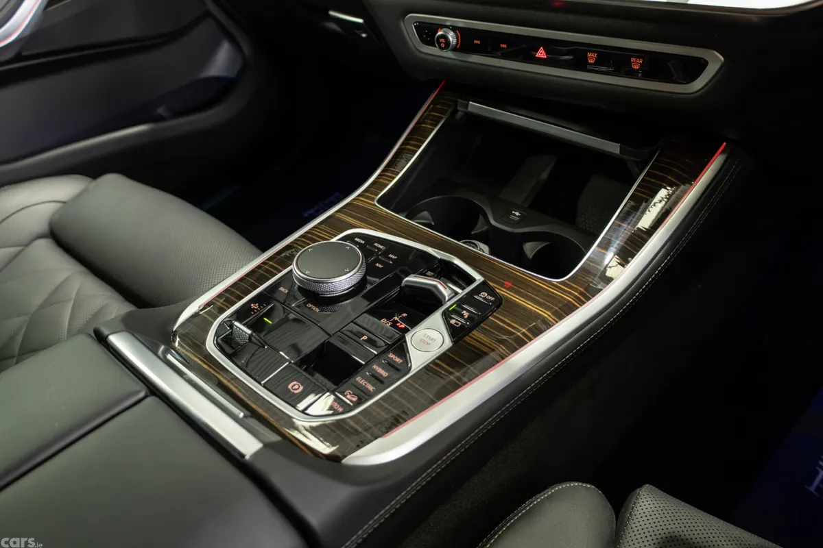 BMW X5 SUV, Petrol Plug-in Hybrid, 2025, White