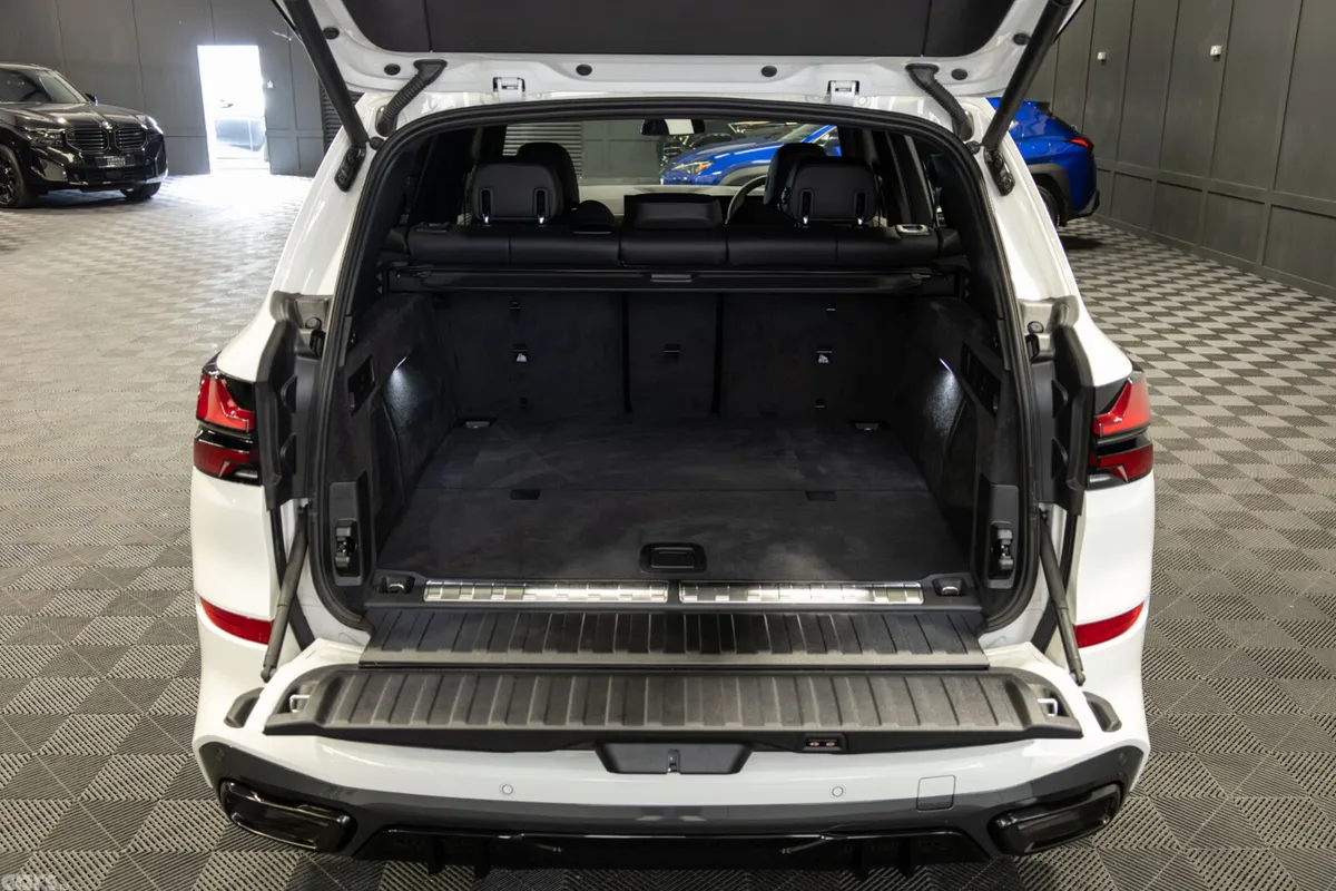 BMW X5 SUV, Petrol Plug-in Hybrid, 2025, White