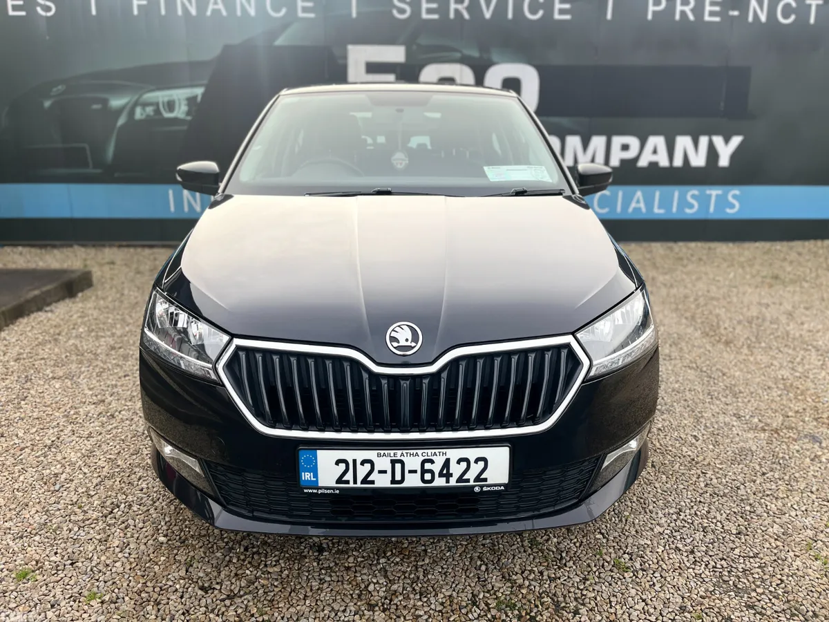 Skoda Fabia Hatchback, Petrol, 2021, Black