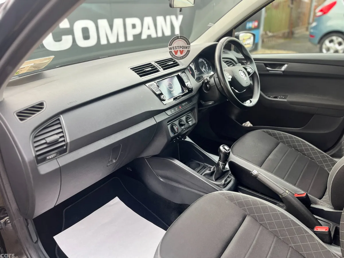 Skoda Fabia Hatchback, Petrol, 2021, Black