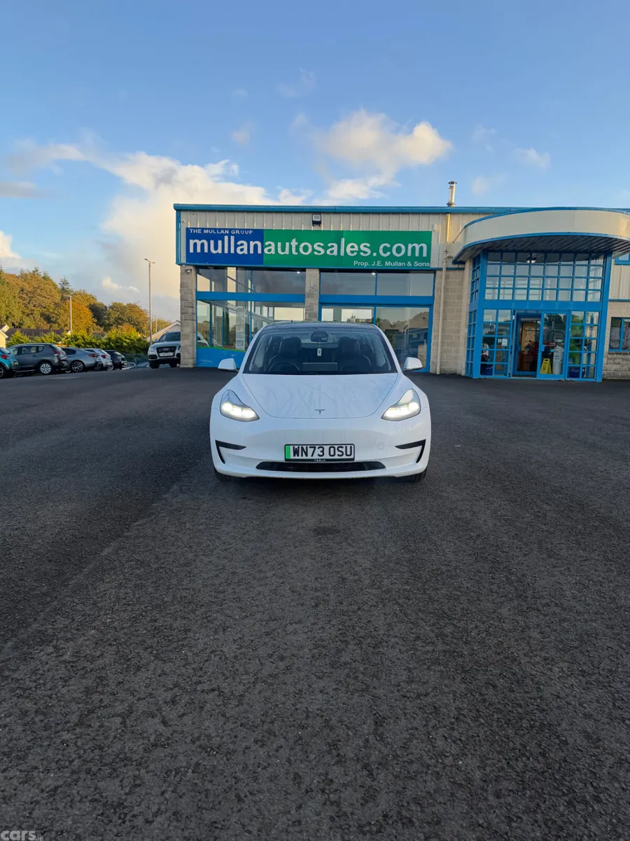 Tesla Model 3 Saloon, Electric, 2023, White
