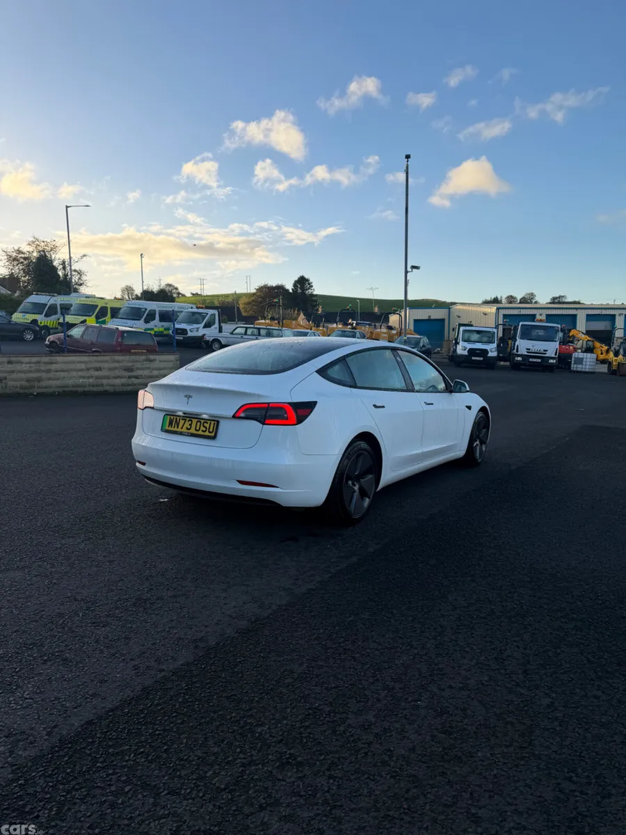 Tesla Model 3 Saloon, Electric, 2023, White