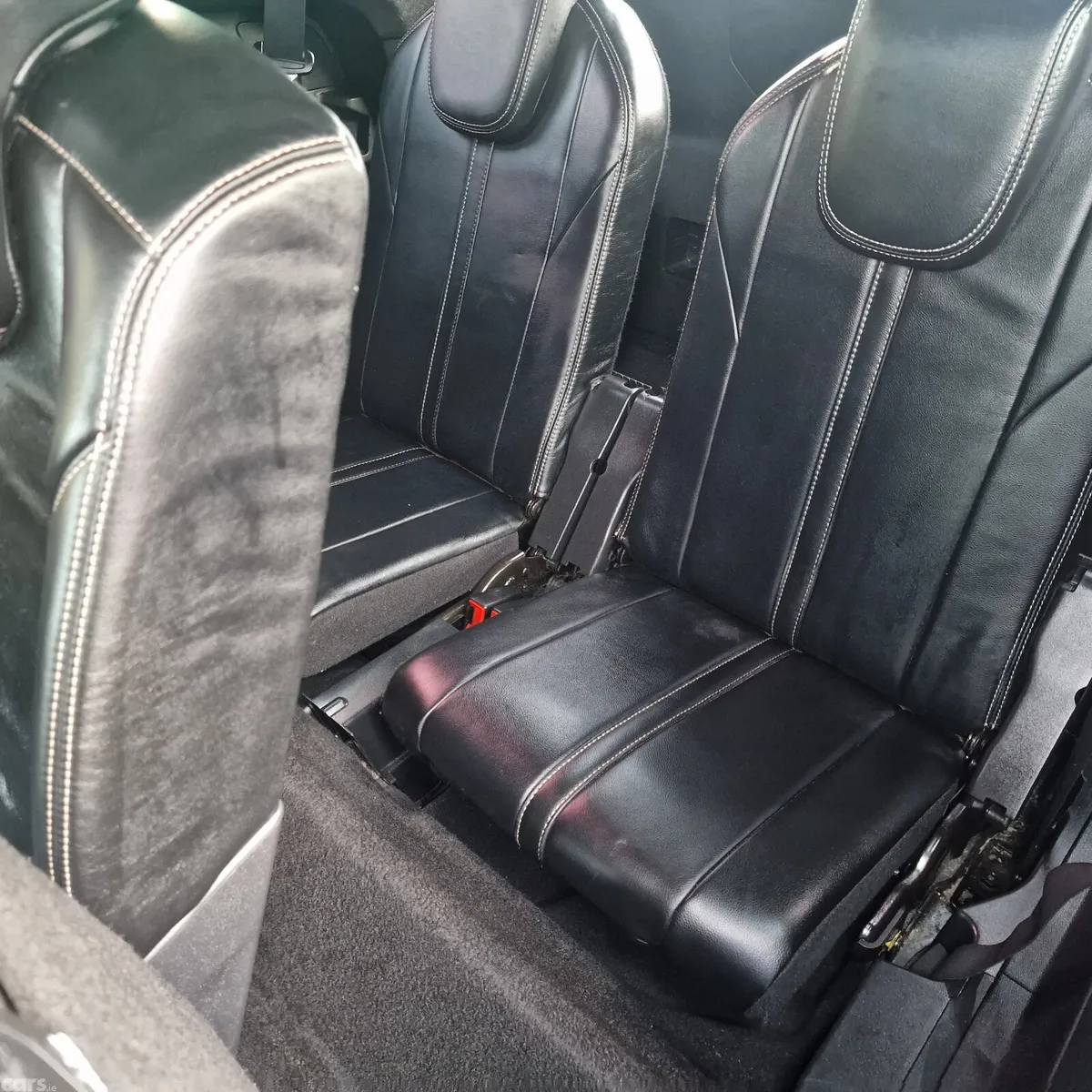Peugeot 5008 MPV, Petrol, 2018, Blue