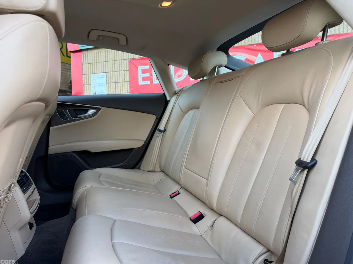 Audi A7 Hatchback, Diesel, 2012, Black