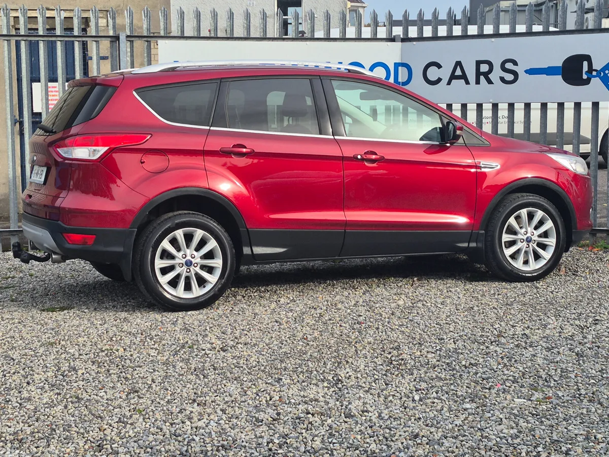 Ford Kuga SUV, Diesel, 2016, Red