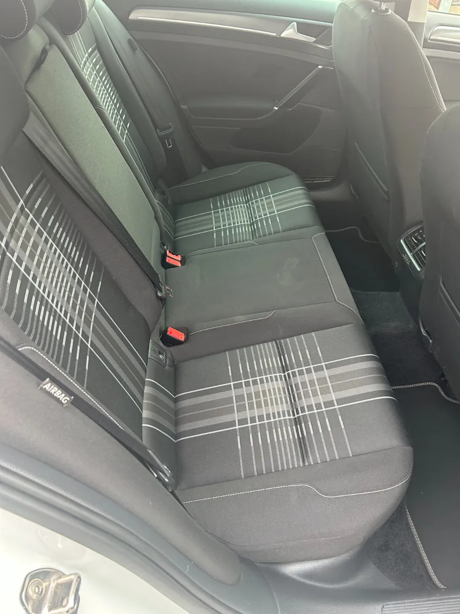 Volkswagen Golf Estate, Petrol, 2016, White
