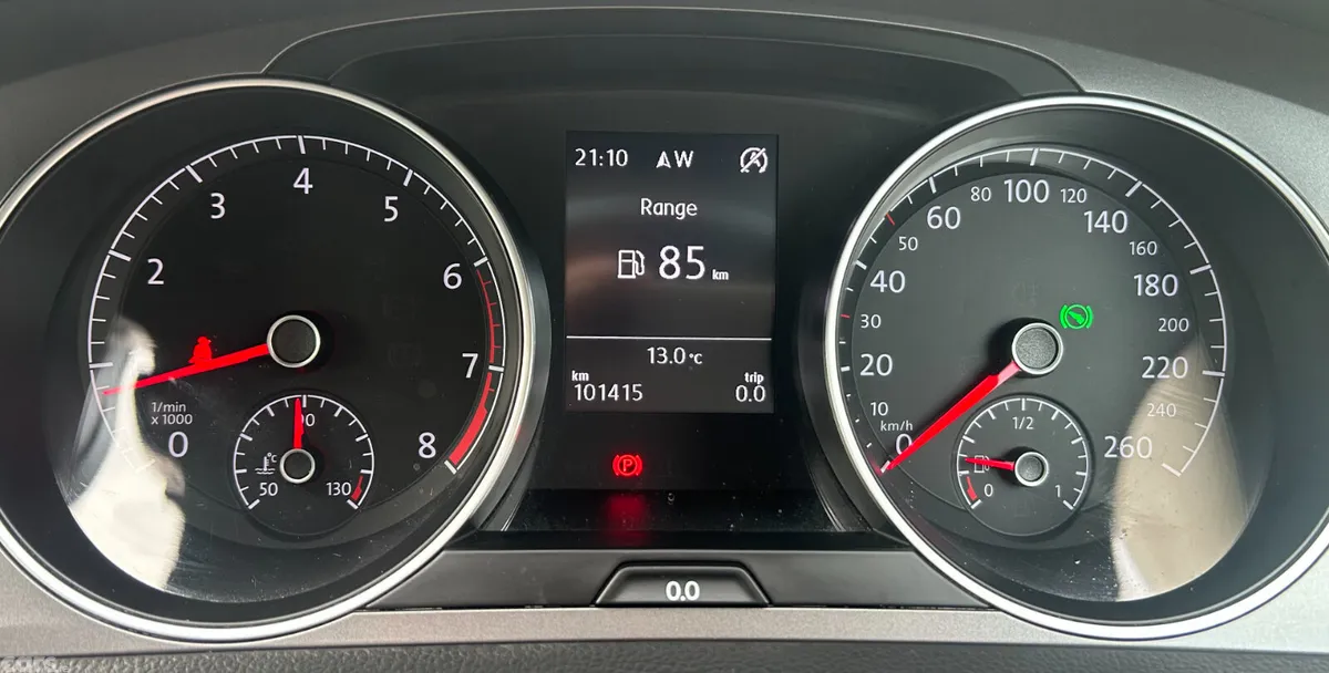 Volkswagen Golf Estate, Petrol, 2016, White