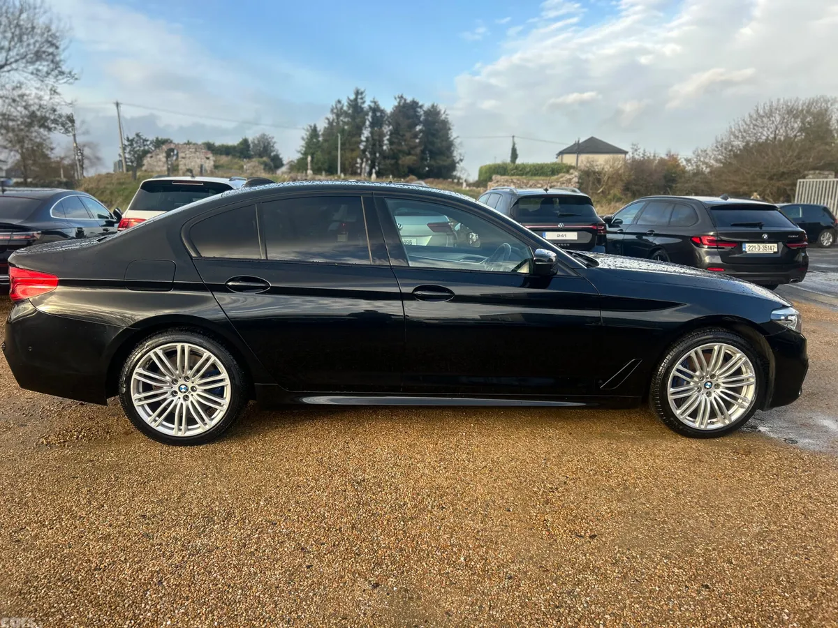 BMW 5-Series Saloon, Petrol Plug-in Hybrid, 2020, Black