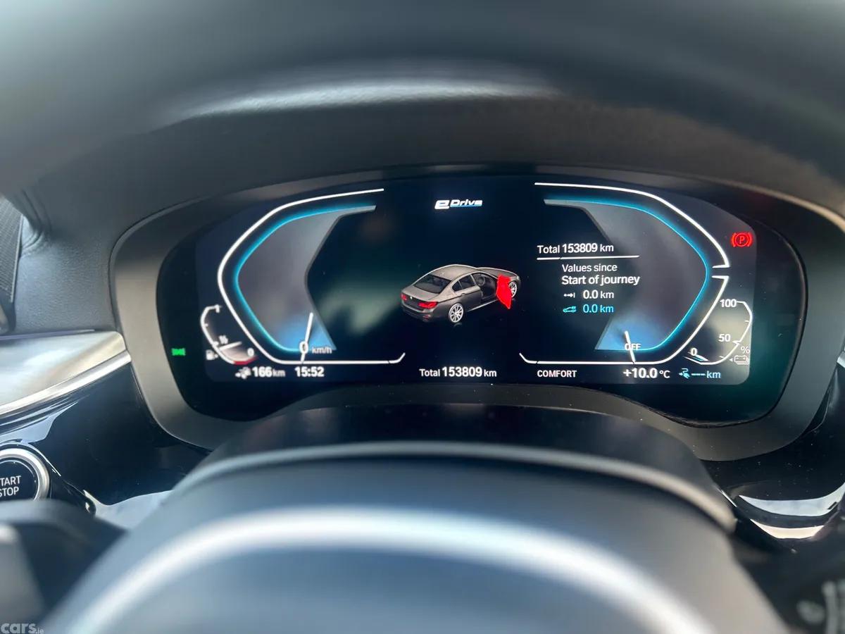 BMW 5-Series Saloon, Petrol Plug-in Hybrid, 2020, Black