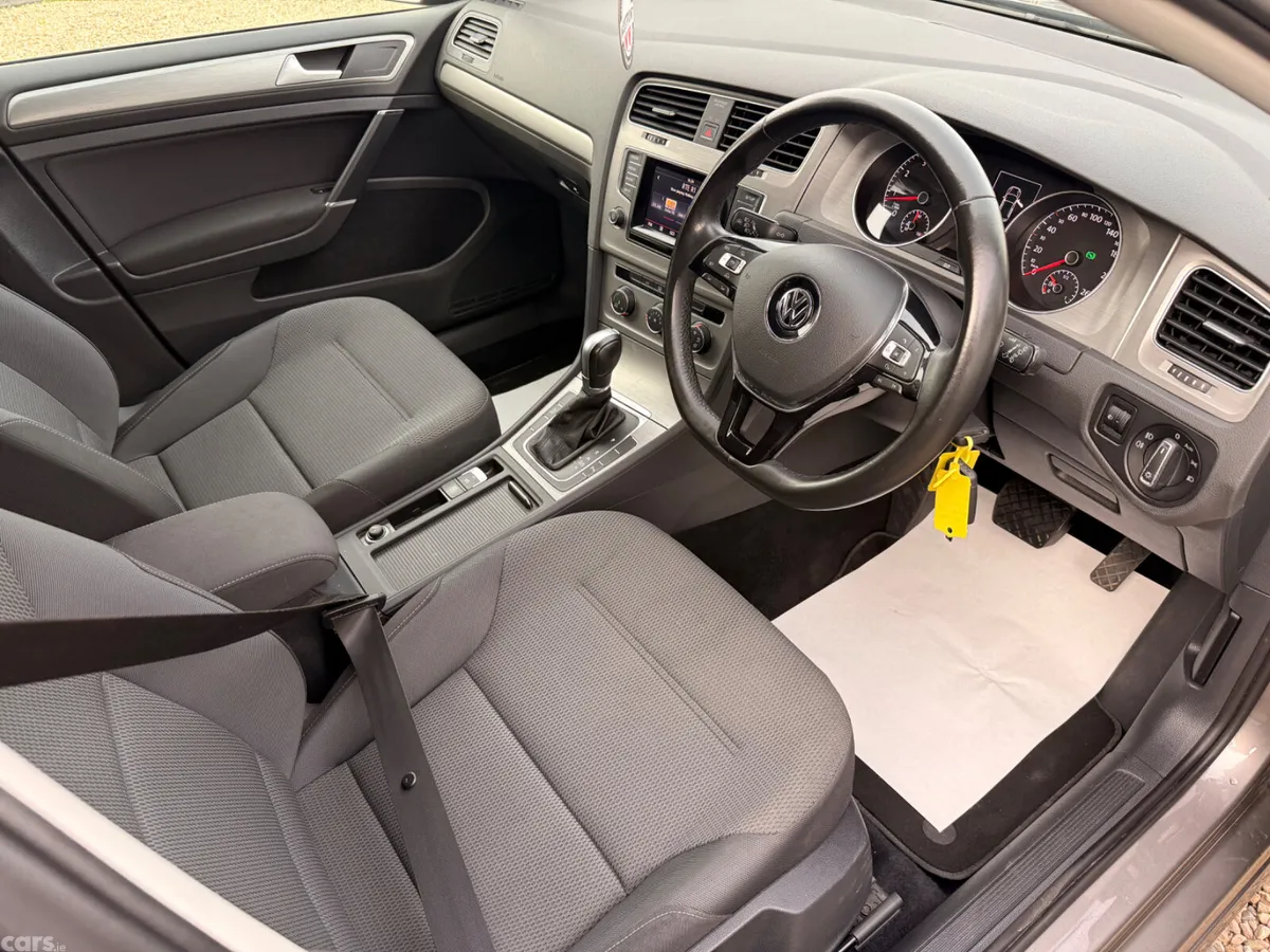 Volkswagen Golf Estate, Petrol, 2015, Grey