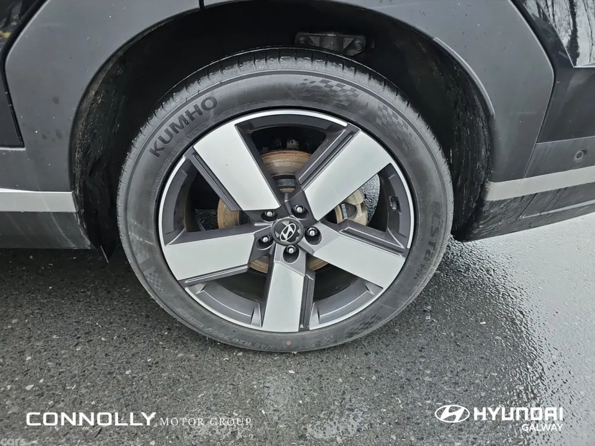 Hyundai Santa Fe SUV, Petrol Plug-in Hybrid, 2025, Black