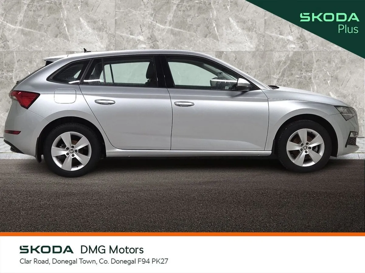 Skoda Scala Hatchback, Petrol, 2023, Grey