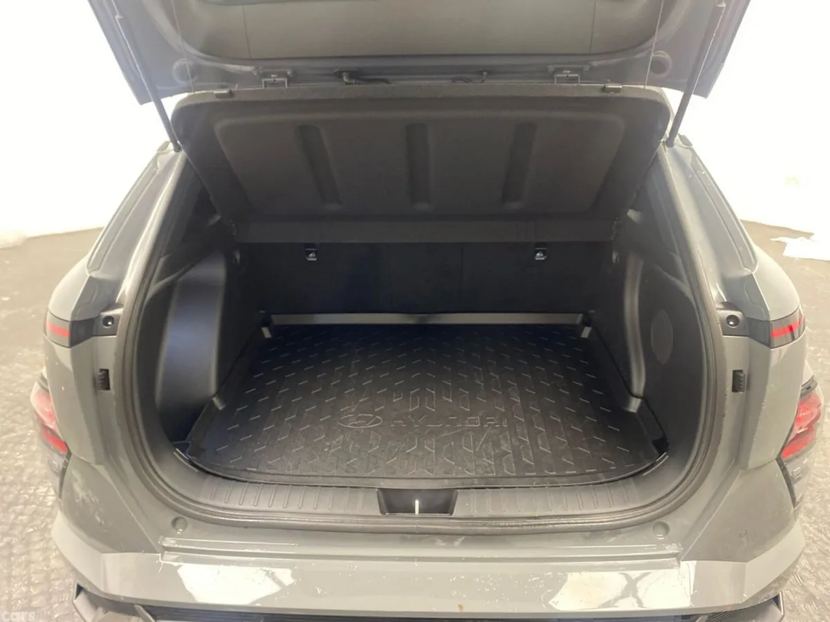Hyundai KONA MPV, Electric, 2026, Grey