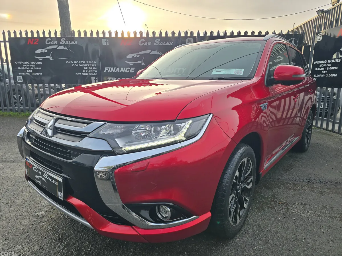 Mitsubishi Outlander SUV, Petrol Plug-in Hybrid, 2018, Red