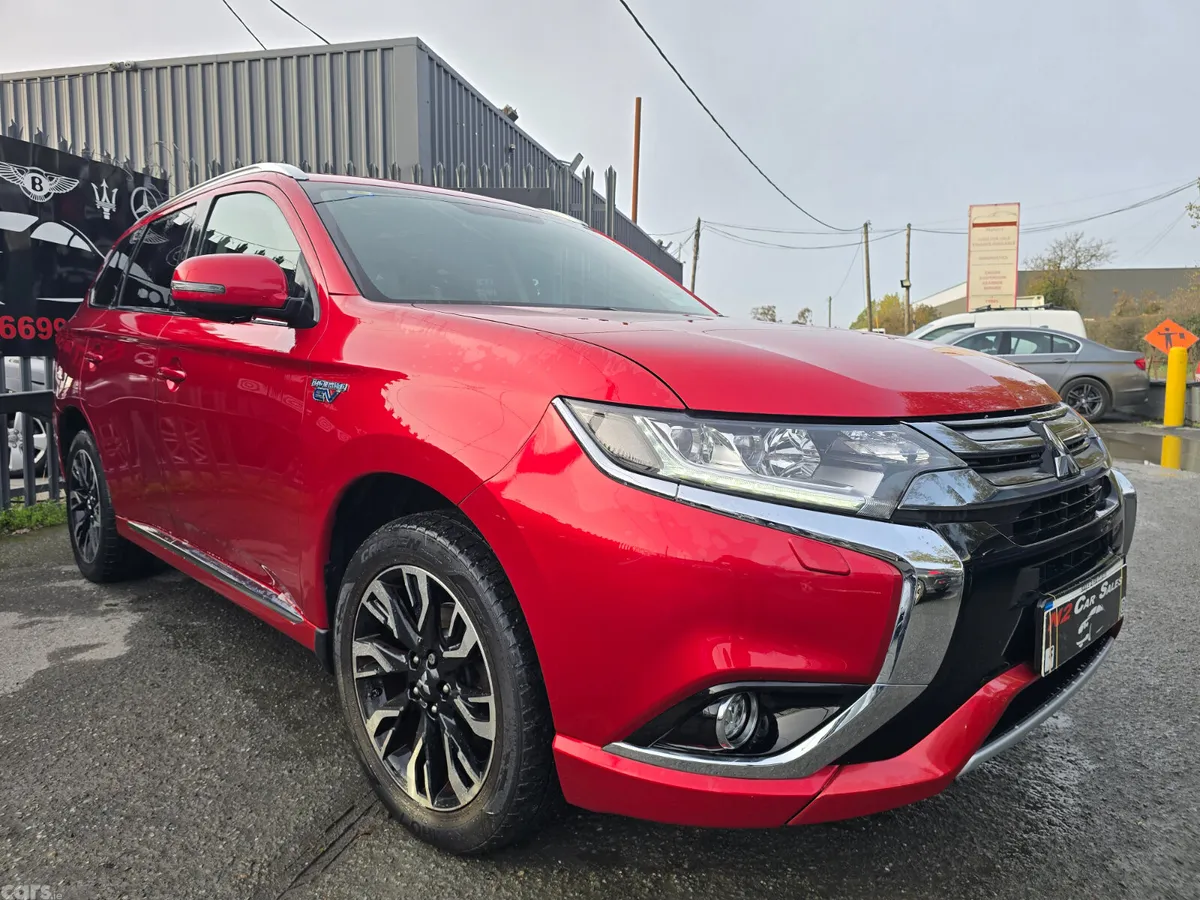 Mitsubishi Outlander SUV, Petrol Plug-in Hybrid, 2018, Red