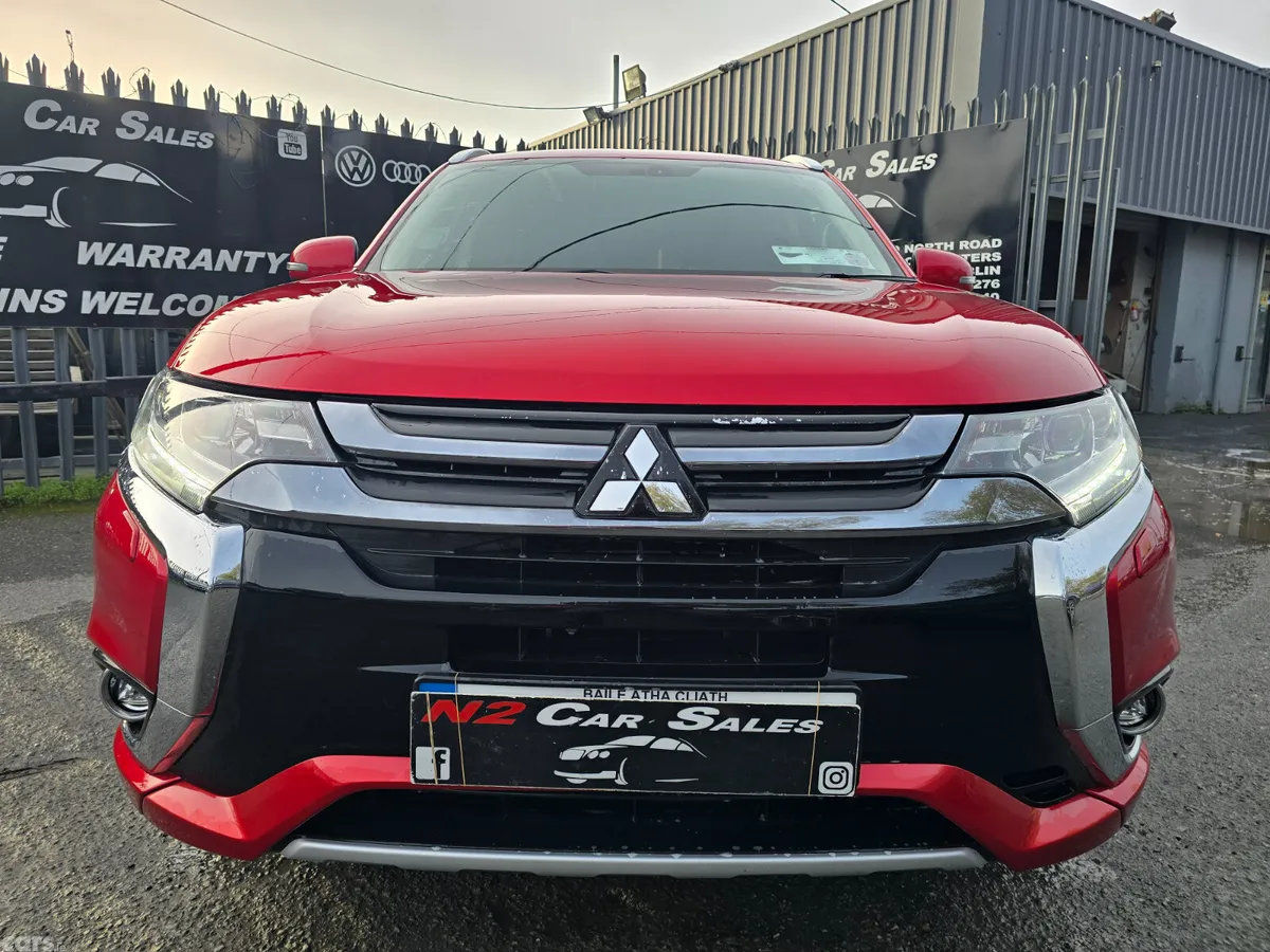 Mitsubishi Outlander SUV, Petrol Plug-in Hybrid, 2018, Red
