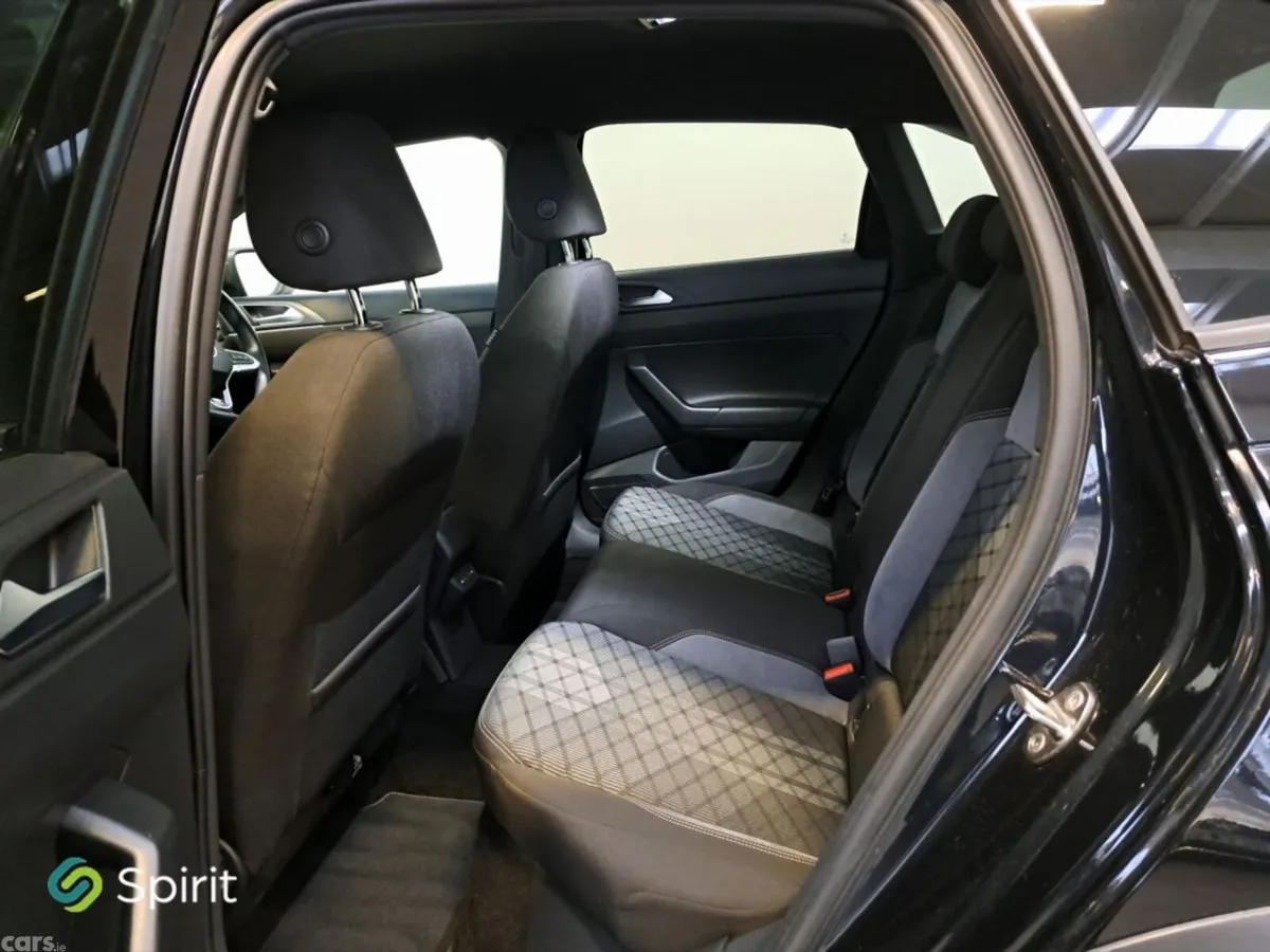 Volkswagen Taigo Hatchback, Petrol, 2023, Black