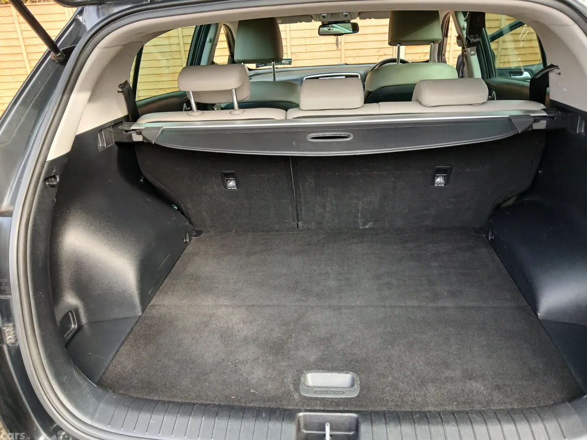 Kia Sportage SUV, Diesel Hybrid, 2022, Black