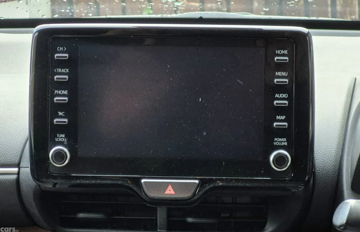 Toyota Yaris Cross MPV, Petrol Hybrid, 2020, White