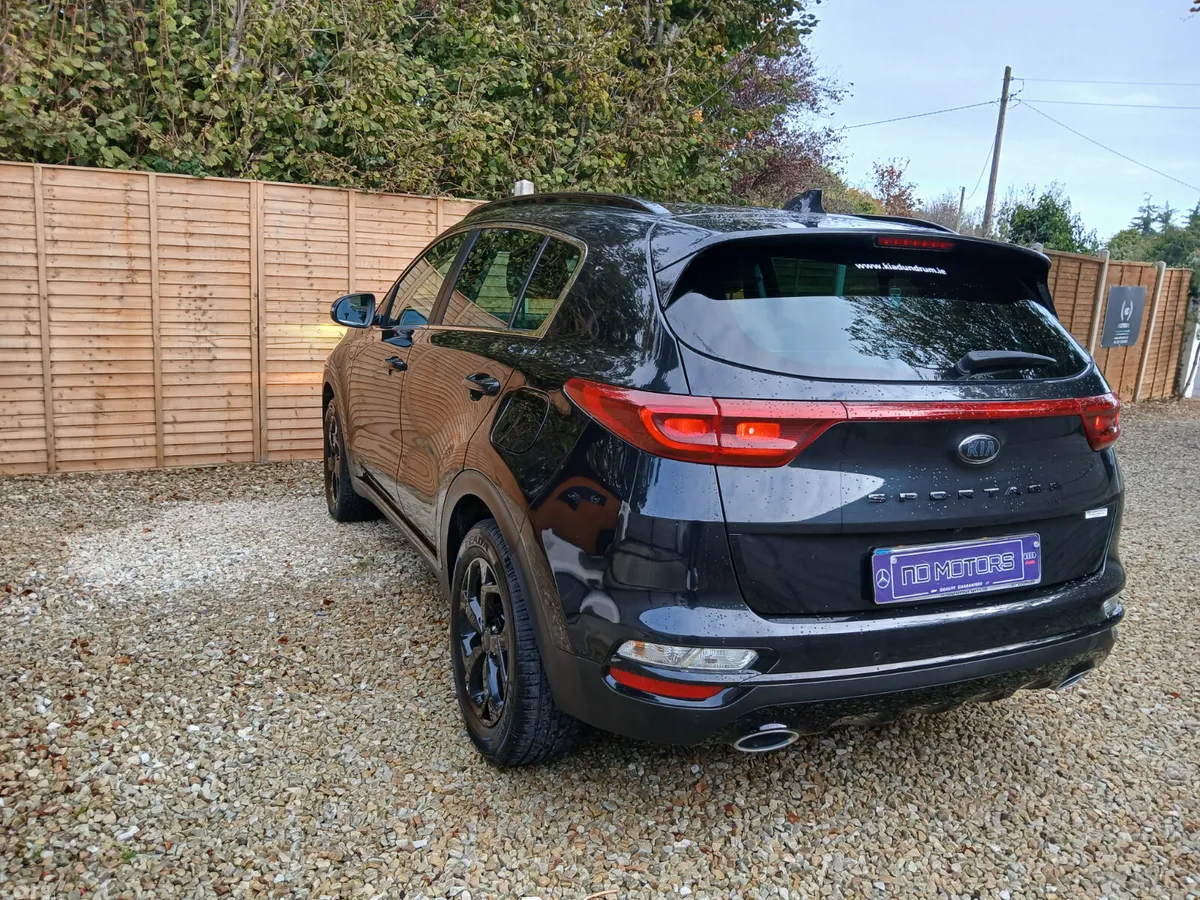 Kia Sportage SUV, Diesel Hybrid, 2022, Black