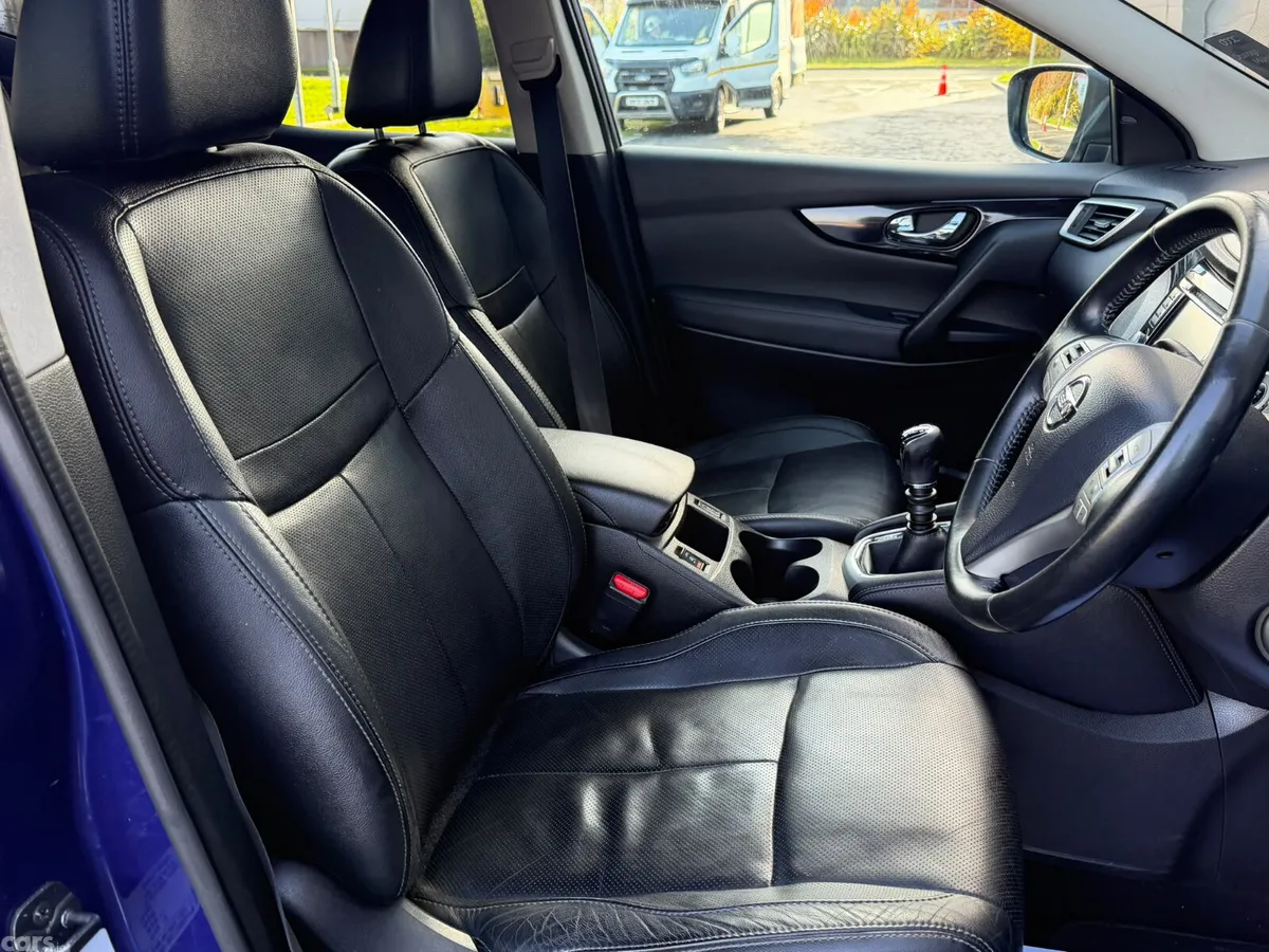 Nissan Qashqai Hatchback, Diesel, 2014, Blue