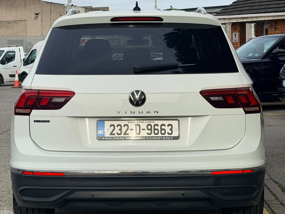 Volkswagen Tiguan Allspace SUV, Diesel, 2023, White