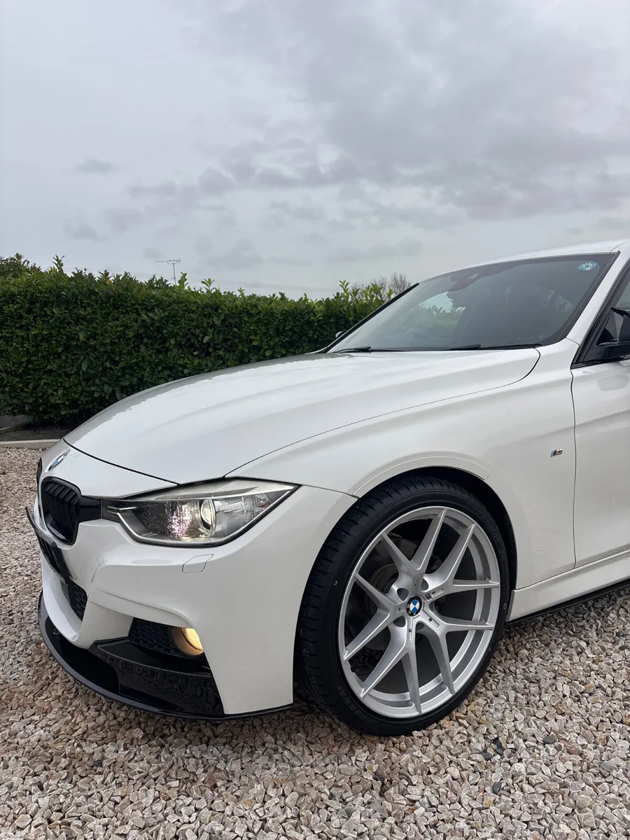 BMW 3-Series Saloon, Diesel, 2015, White
