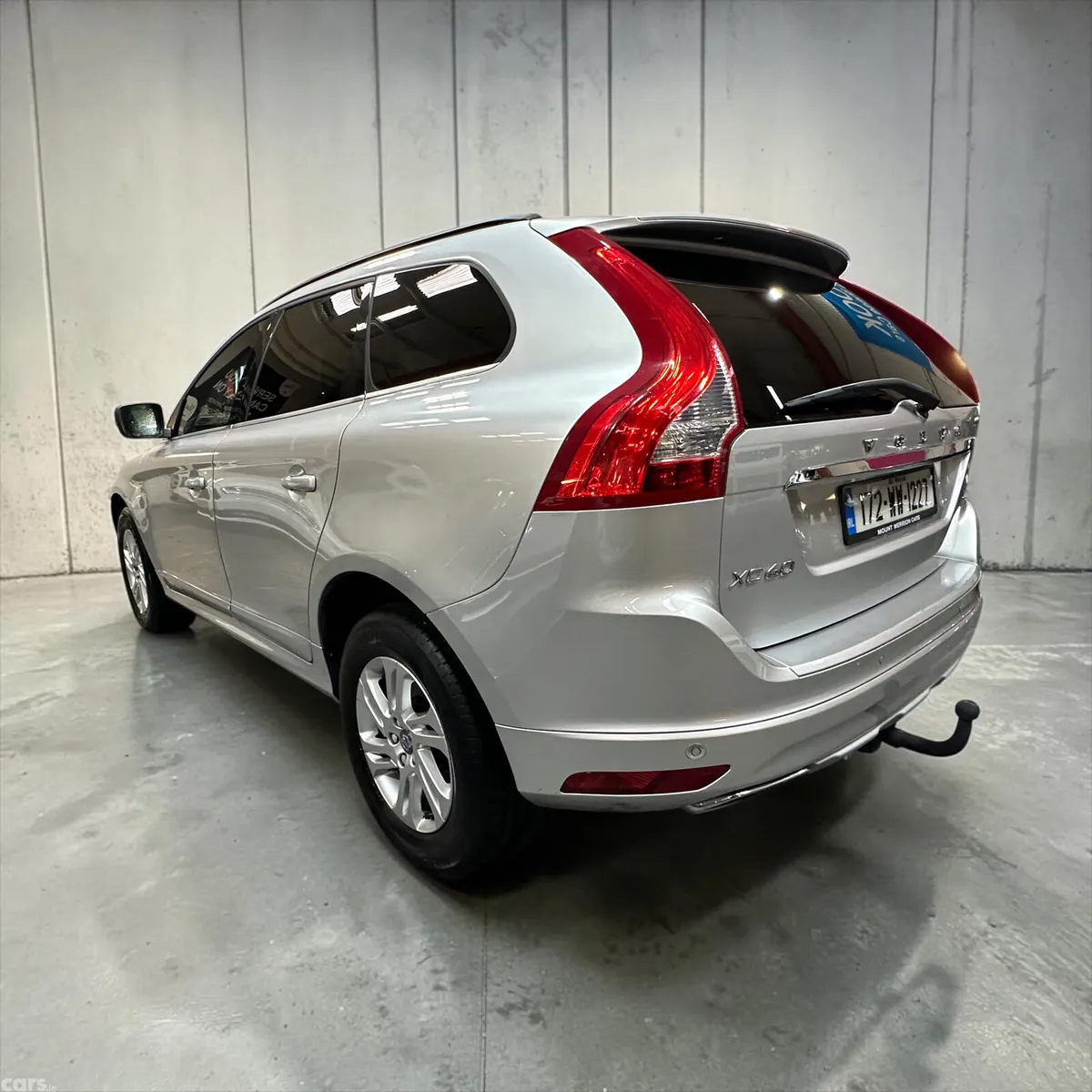 Volvo XC60 SUV, Diesel, 2017, Silver