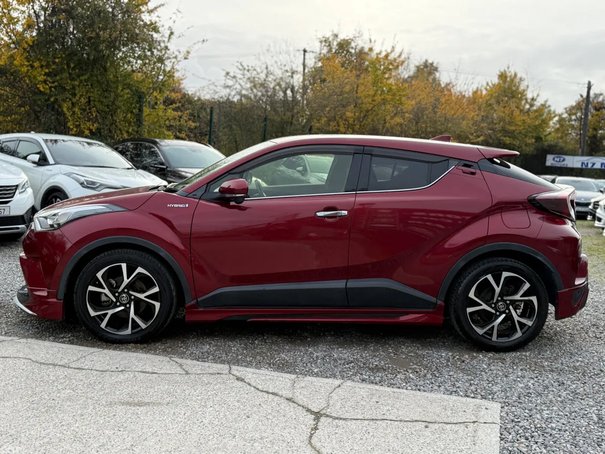 Toyota C-HR SUV, Petrol Hybrid, 2018, Red