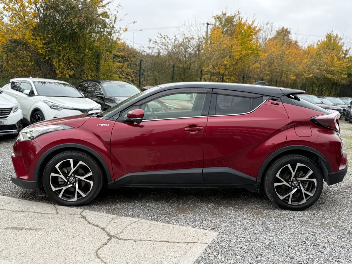 Toyota C-HR SUV, Petrol Hybrid, 2017, Red