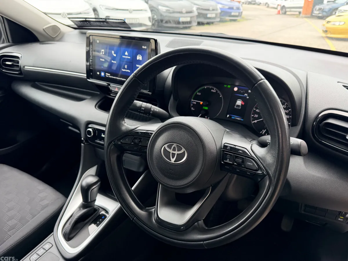 Toyota Yaris Hatchback, Petrol Hybrid, 2024, Grey