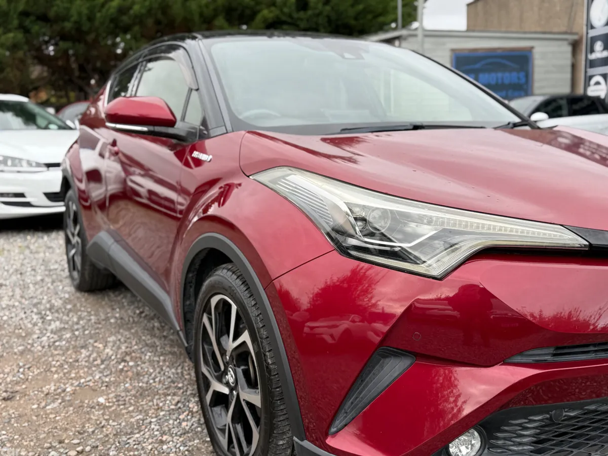 Toyota C-HR SUV, Petrol Hybrid, 2017, Red