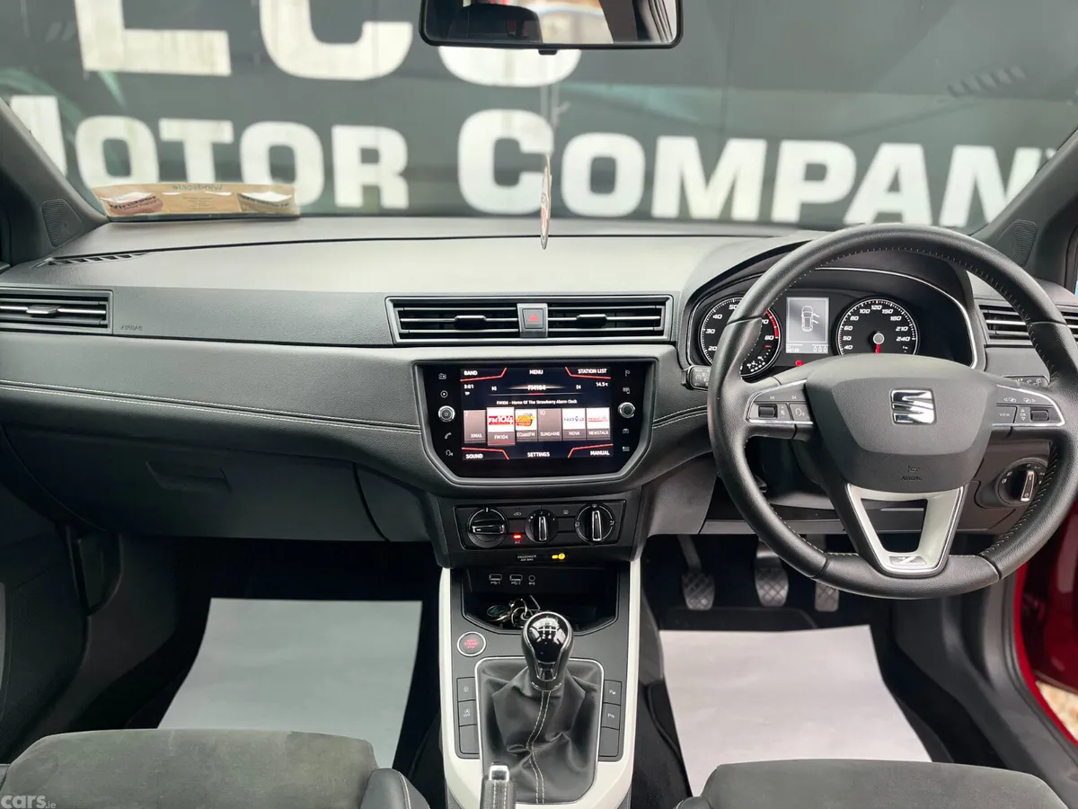 SEAT Arona SUV, Petrol, 2019, Red