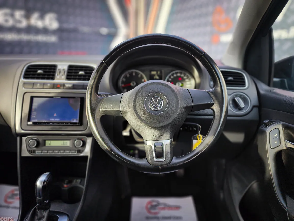 Volkswagen Polo Hatchback, Petrol, 2011, Black