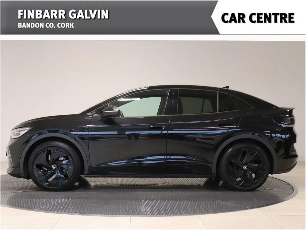 Volkswagen ID.5 Hatchback, Electric, 2023, Black