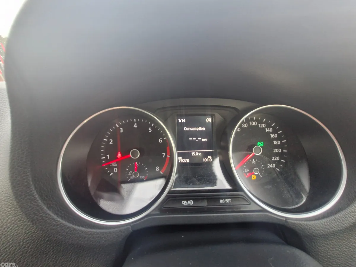 Volkswagen Polo Hatchback, Petrol, 2015, Silver