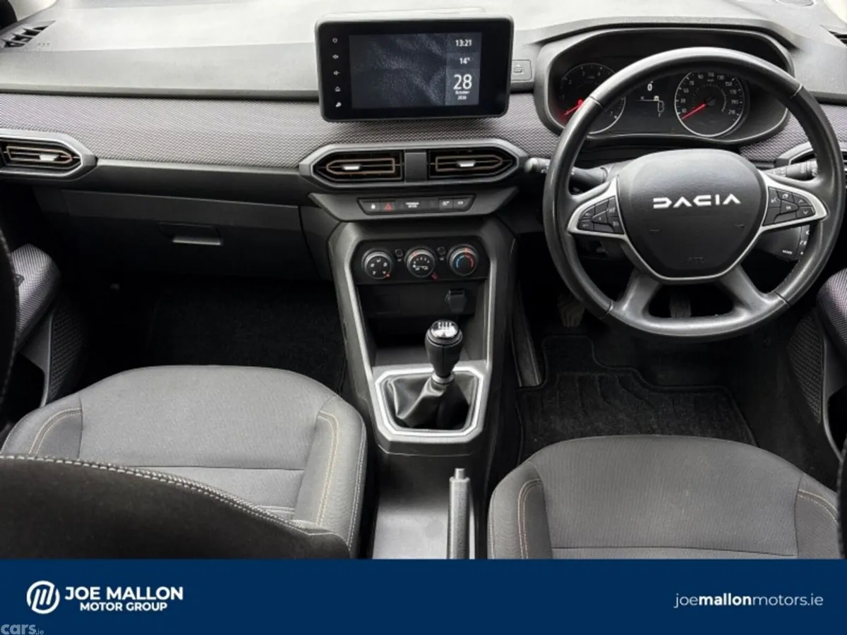 Dacia Sandero Stepway Hatchback, Petrol, 2024, White