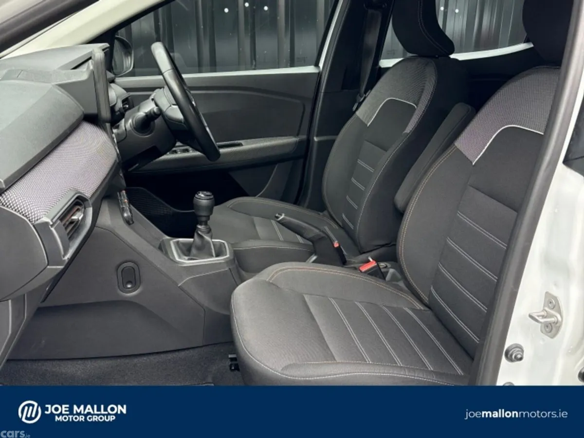 Dacia Sandero Stepway Hatchback, Petrol, 2024, White