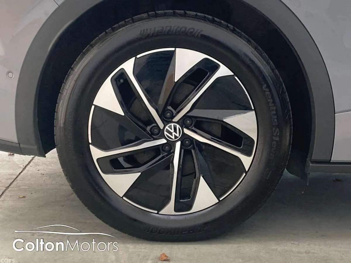 Volkswagen ID.5 Hatchback, Electric, 2023, Grey