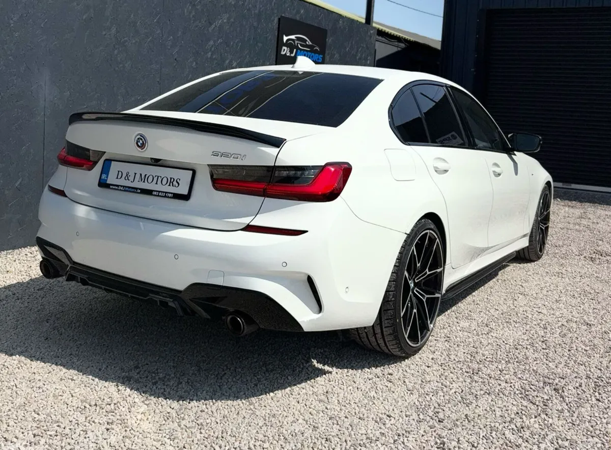 BMW 3-Series Saloon, Petrol, 2020, White